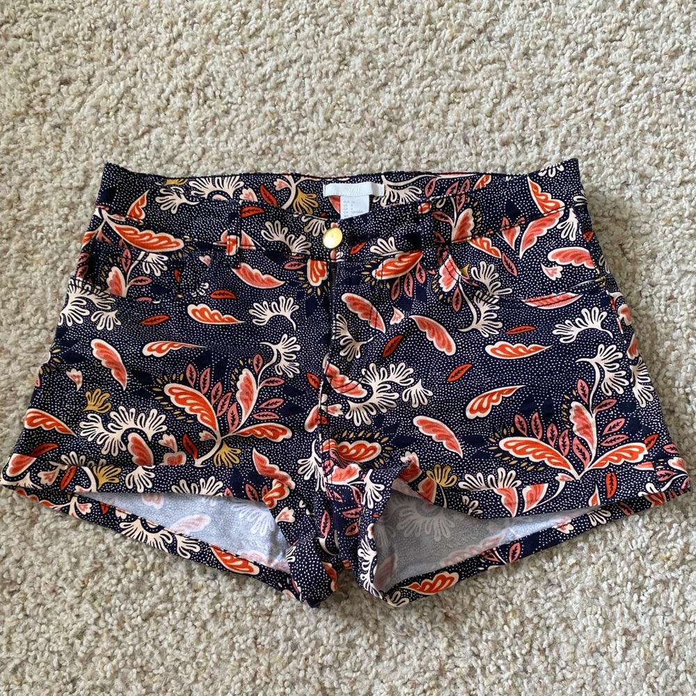 H&M Tiny‎ Polka Dot Leaf Pattern Shorts Sz. 6